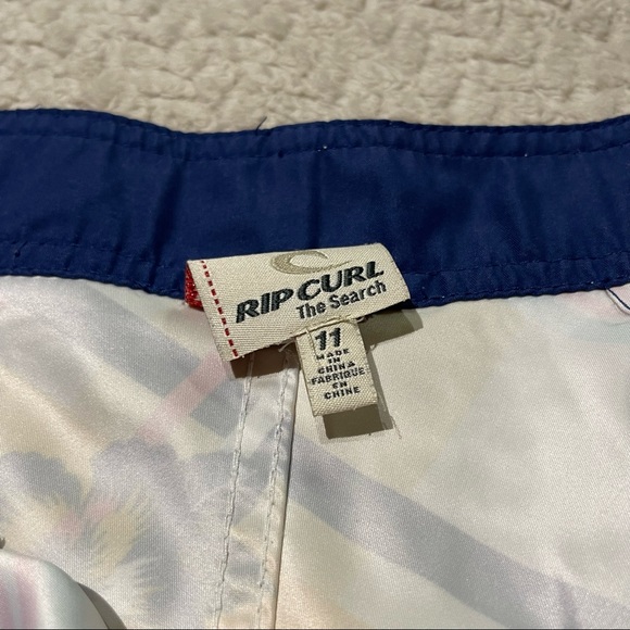 WOMEN’S VINTAGE RIP CURL SWIM SHORTS - Picture 6 of 6